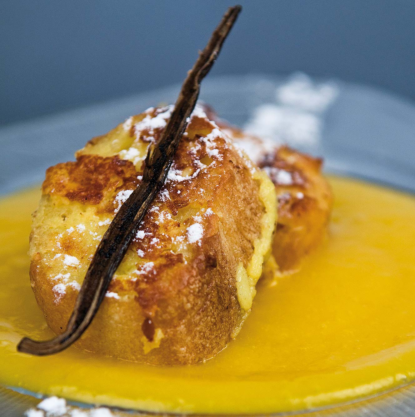 recette-pain-perdu-et-coulis-de-mangue